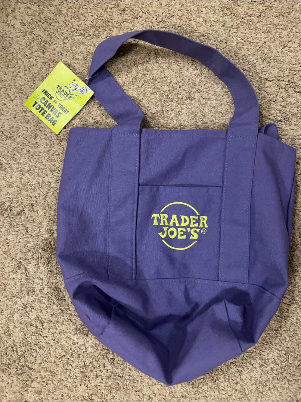 Purple Canvas Tote Bag. Perfect for trick-or-treating or any occasion. NWT